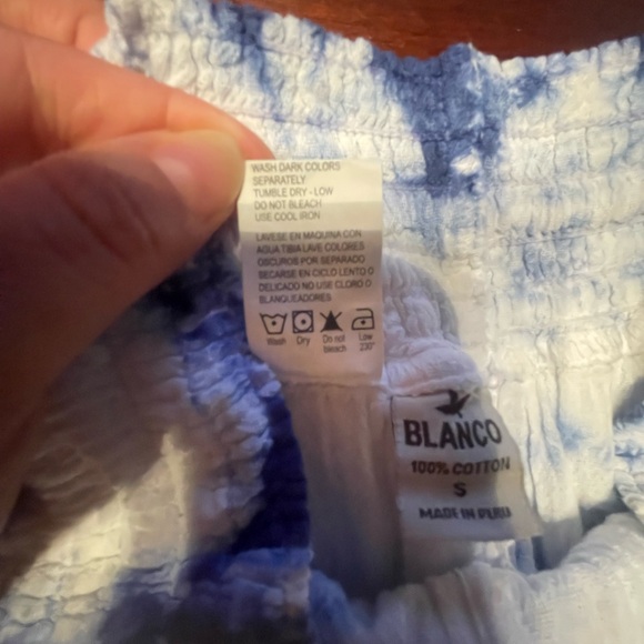 Blanco White & Blue Tye-Die Ruffled skirt w Short pants Under Size Small - Picture 3 of 14